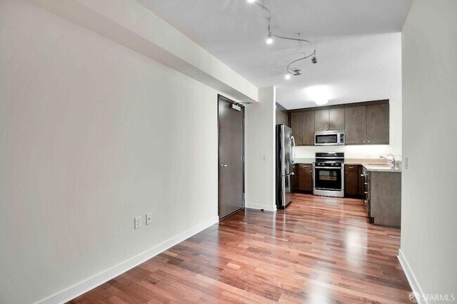 Building Photo - 199 New Montgomery St