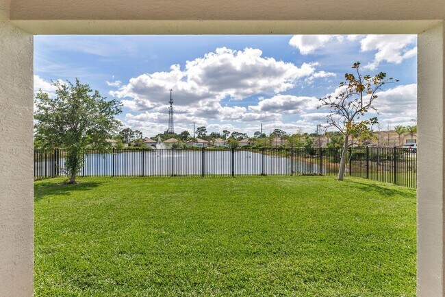 Building Photo - 7410 SW Harbor Cove Dr