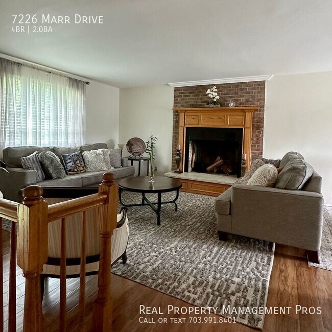 Building Photo - 7226 Marr Dr