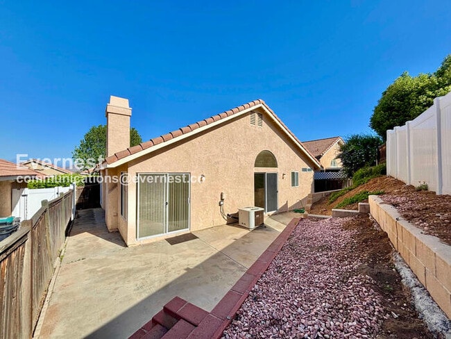 Building Photo - 27305 Uppercrest Ct