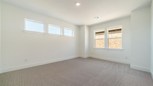 Building Photo - 1412 Mulberry Oak Ln