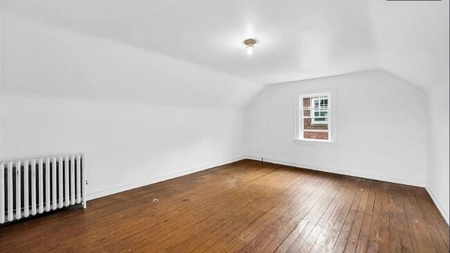 Building Photo - A Place You’ll Love to Call Home – Gorgeous 4-Bedroom Property!