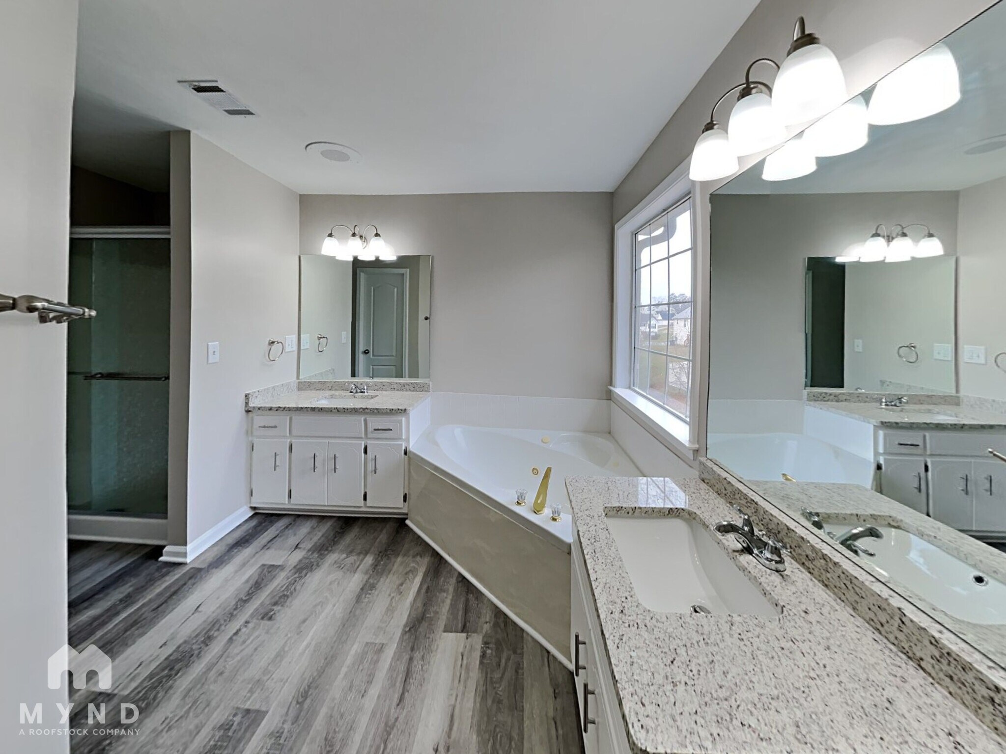 Building Photo - 10576 Sourwood Ct
