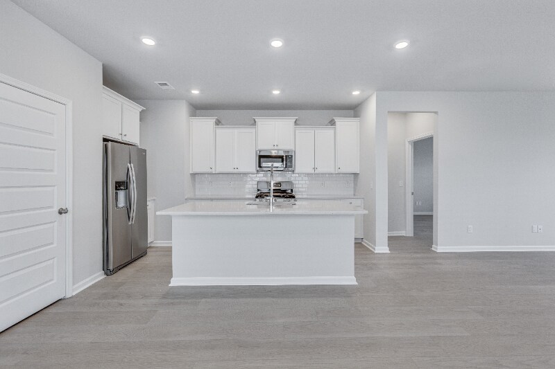 Building Photo - 1153 Glorious Wy