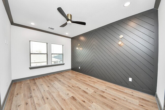 Building Photo - 7925 Ritz St