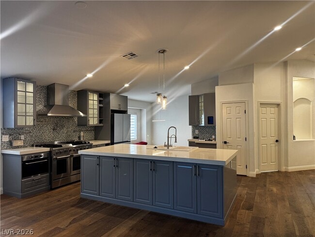 Building Photo - 956 Puerta Del Sol Dr