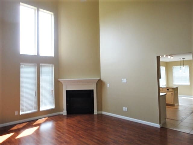 Building Photo - 109 Ewing Ct