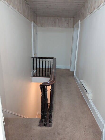 Large Center Hallway - 58 E Central Ave