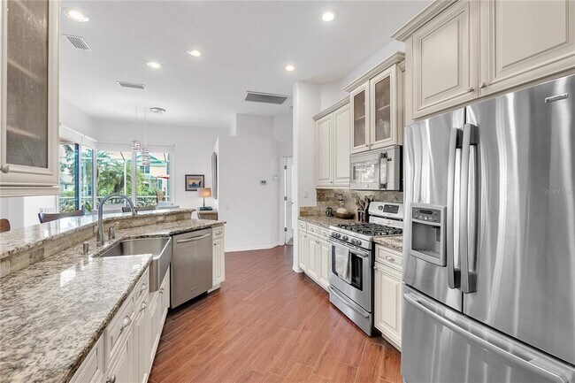 Building Photo - 4616 Blue Marlin Dr