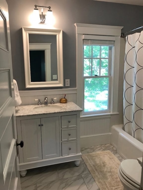 Building Photo - 70 Sumner St