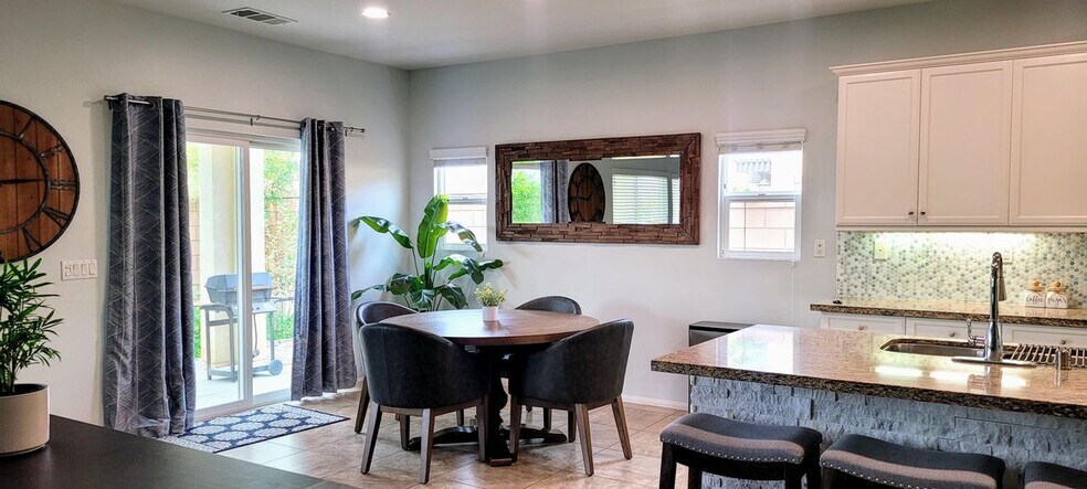 Building Photo - 42443 Andes Ct