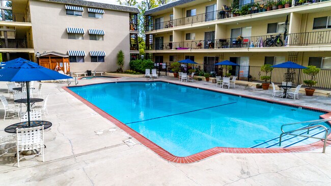 Building Photo - 1476 Creekside Dr