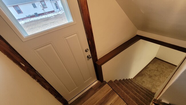 Building Photo - 812 Logan St