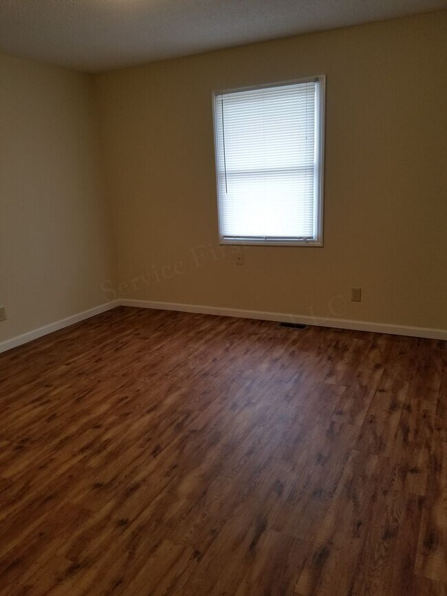 Building Photo - Dexter Grant Townhouses