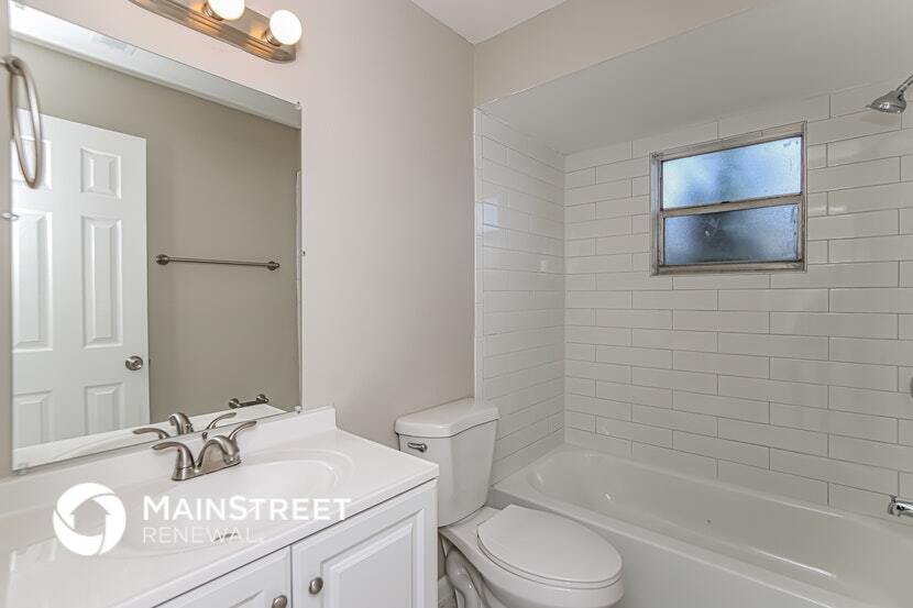 Building Photo - 1513 Hendren Dr