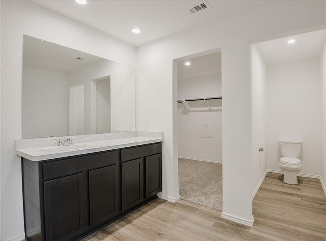 Building Photo - 14719 Evergreen Orchards Ln