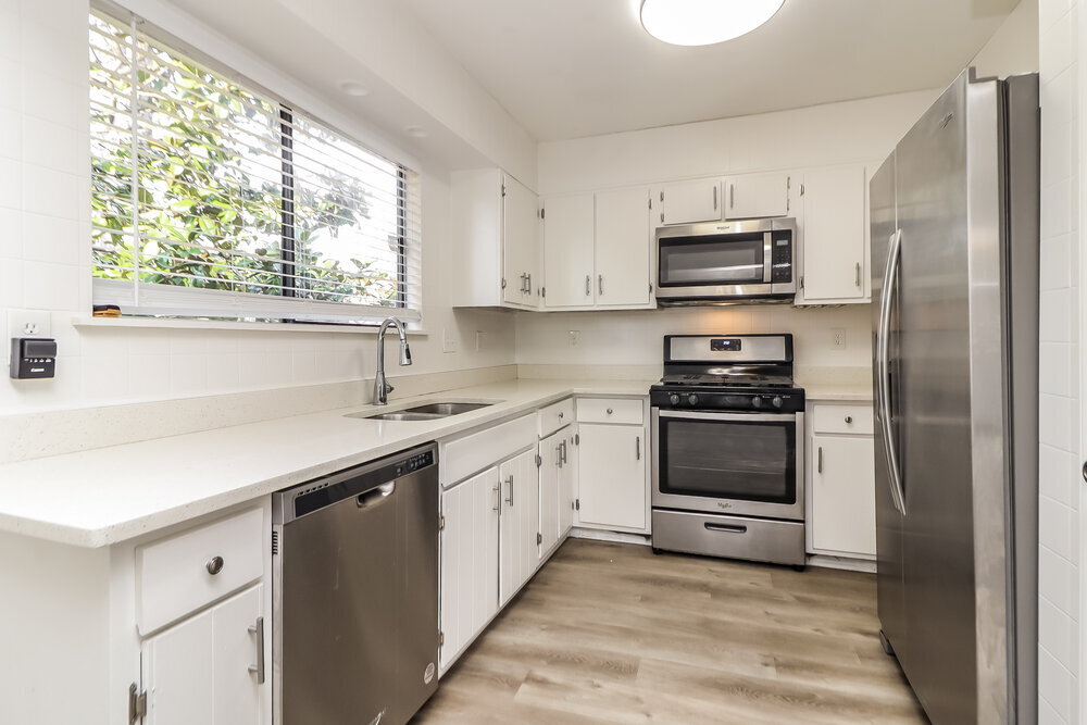 Building Photo - 4795 Jamerson Forest Cir
