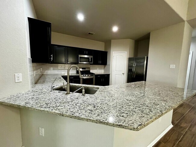 Building Photo - 5443 Redwood Summit Ln