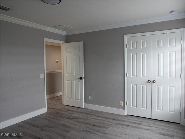 Building Photo - 2822 Inlet Cove Ln W