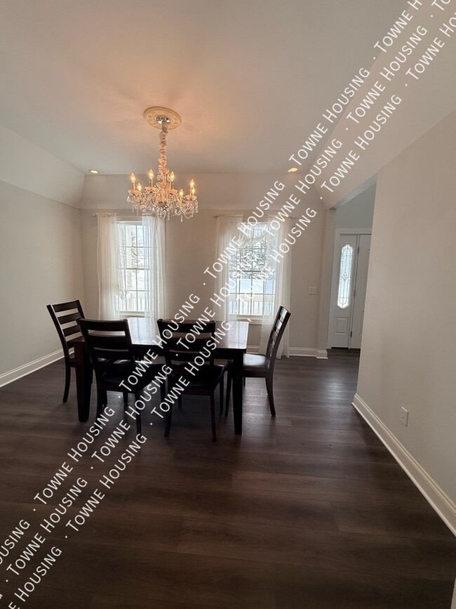 Building Photo - 13573 Schang Rd