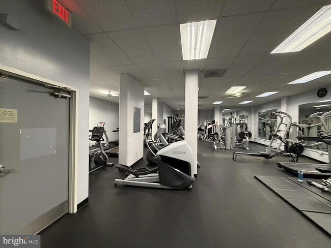 Building Photo - 5500 Friendship Blvd