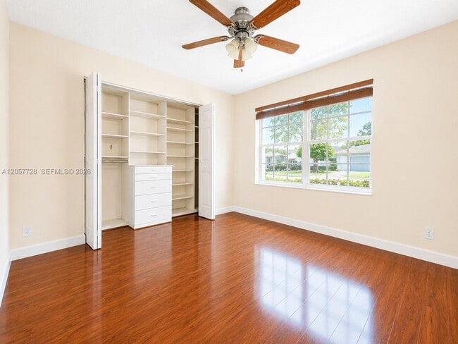 Building Photo - 1041 Cedar Falls Dr