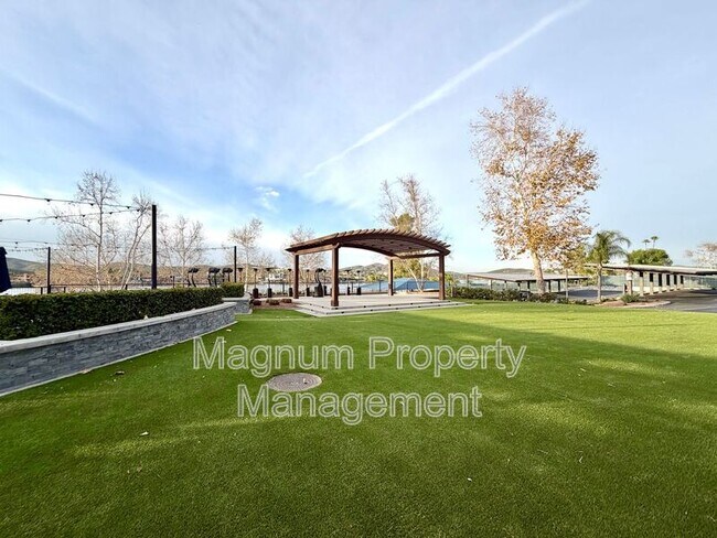 Building Photo - 23775 Cruise Cir Dr