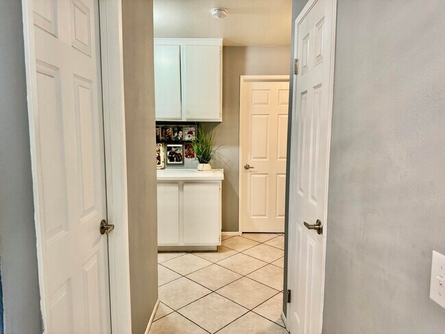 Building Photo - 13539 Quinta Way