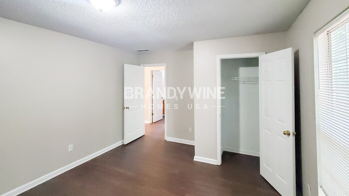 Building Photo - 4083 Angels Dr