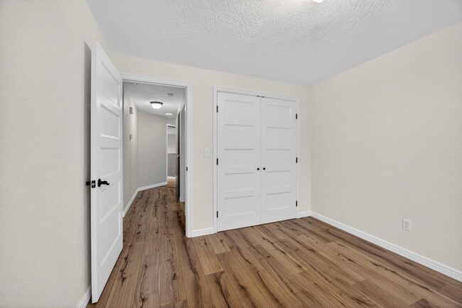 Building Photo - 1517 Westfield Way