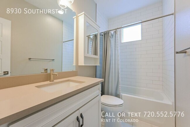 Building Photo - 8930 Southurst St