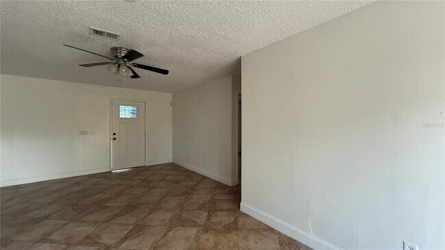 Building Photo - 126 Zacalo Way