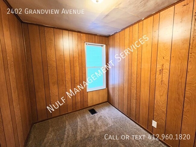 Building Photo - 2402 Grandview Ave