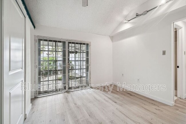 Building Photo - 43 Aegean Ave