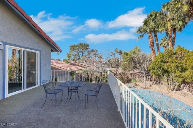 Building Photo - 5844 Buhl Ct