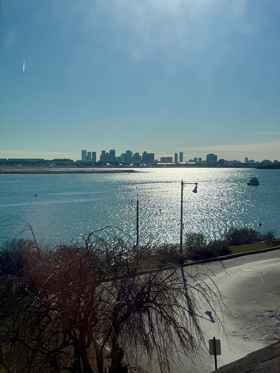 Building Photo - 36 Annavoy St