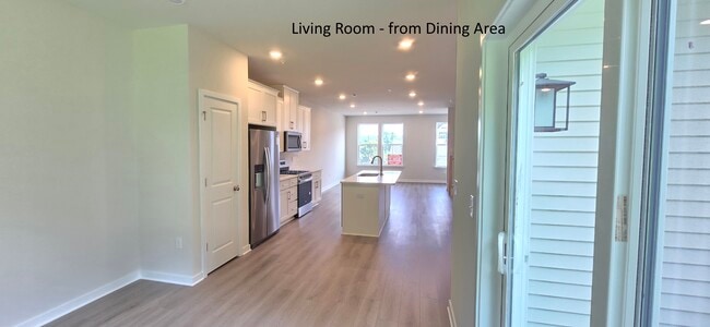 Building Photo - 268 Talucci Dr