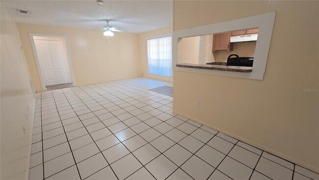 Building Photo - 1715 Bentley Blvd