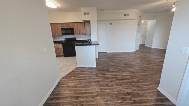 Building Photo - 2600 Robert Trent Jones Dr