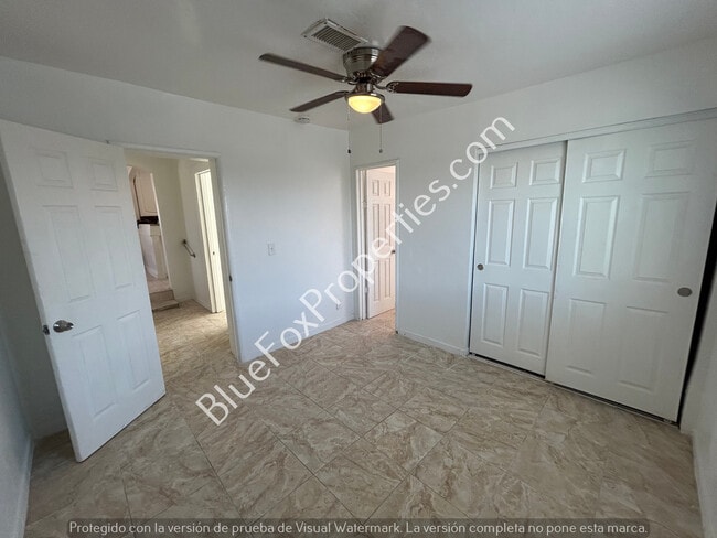 Building Photo - 2641 N Fontana Ave