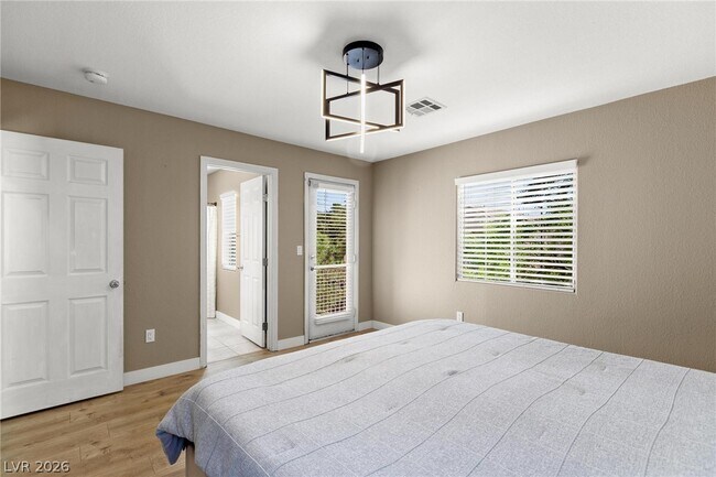 Building Photo - 3647 McMurty Ct