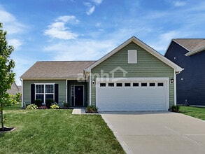 Building Photo - 877 Coralberry Ln