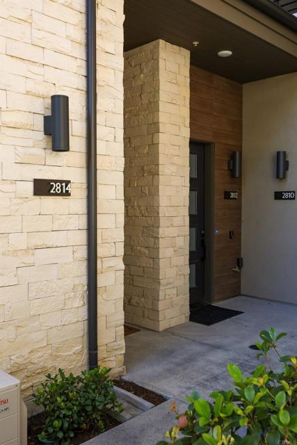 Building Photo - 2814 Via Alta Pl