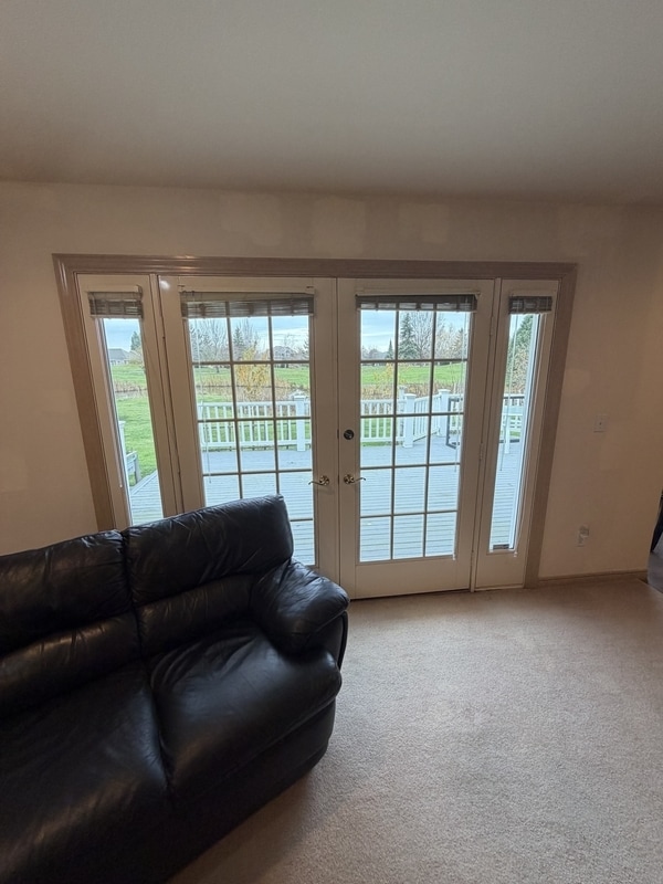 Building Photo - 700 Sunrise Dr