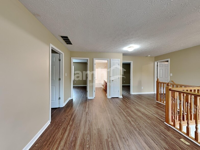 Building Photo - 5391 Ripplingbrook Way