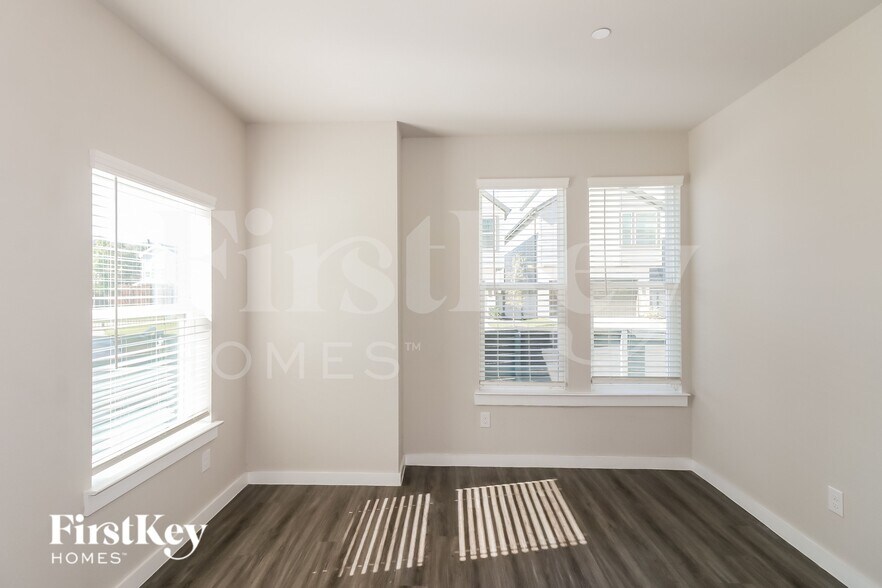 Building Photo - 18436 Idyllic Aly