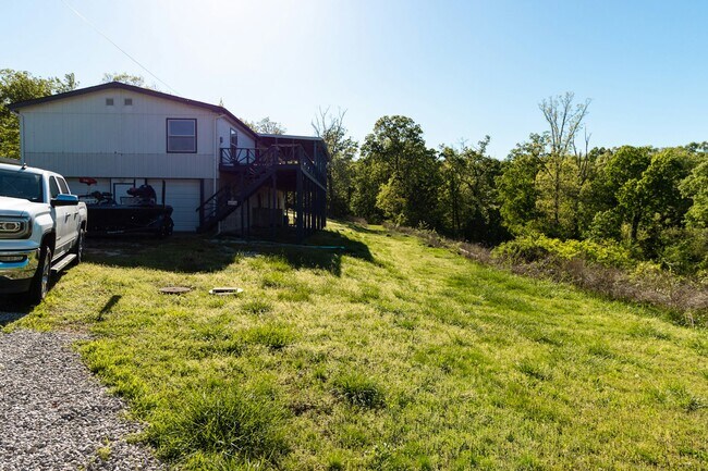 Building Photo - 2399 Twin Rivers Point
