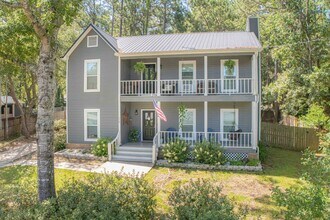 Building Photo - 118 Donna Cir