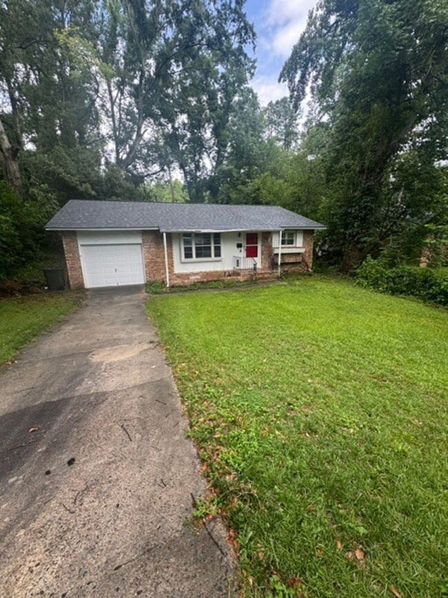 Building Photo - 1444 Waccamaw Dr