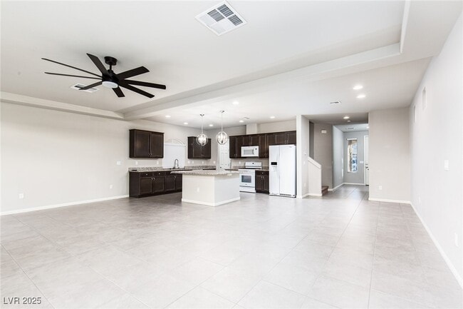 Building Photo - 9857 Mercer Ests Ct